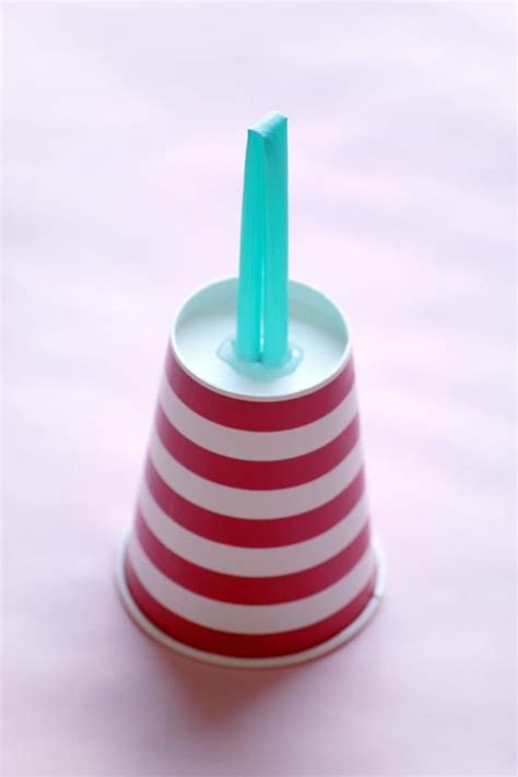 DIY SILLY HUNGRY FISH CUP GAME FOR KIDS .